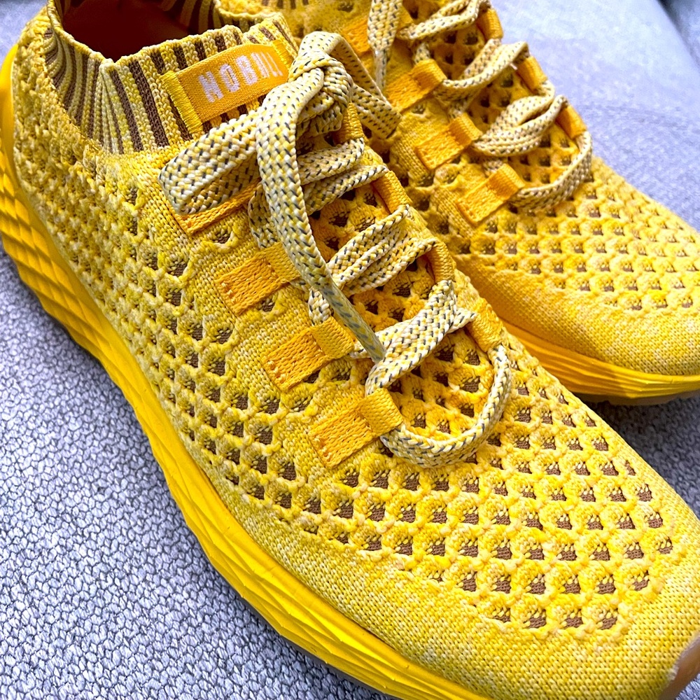 Women’s NOBULL runners size 9